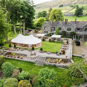 simonstone-hall-hotel.yorkshirehotels.net/